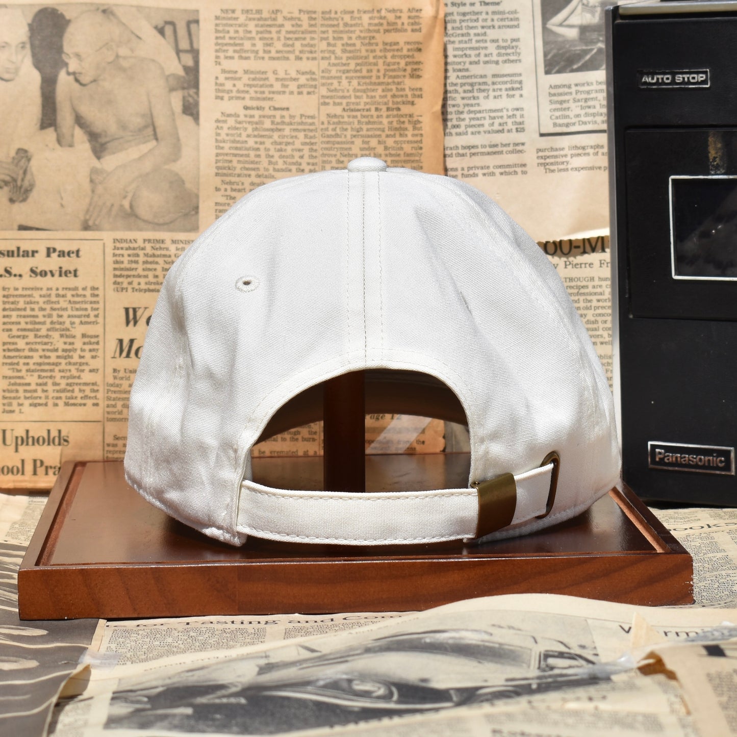 FAMOUS CAP